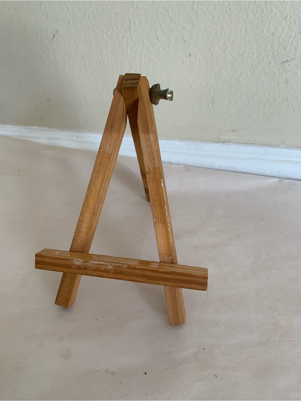 Wooden Phone & Tablet Stand Tripod Holder for Desk Home Office Support 6”